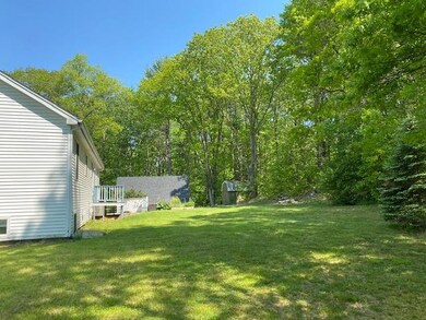 44 Mammoth Rd, Londonderry, NH 03053 - photo 6