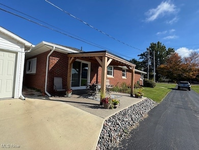 1150 Lake Rd, Conneaut, OH 44030 - photo 5