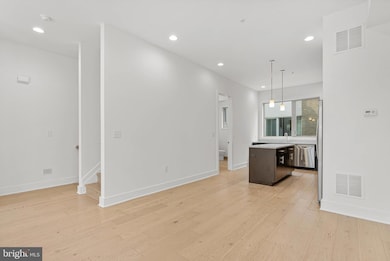 927 31 N Front St unit 2, Philadelphia, PA 19123 - photo 7