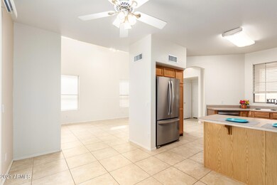 Dining/Kitchen