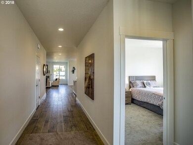 1829 Silverstone Dr, Forest Grove, OR 97116 - photo 4