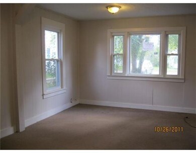 315 E Hodge Ave, Lansing, MI 48910 - photo 2