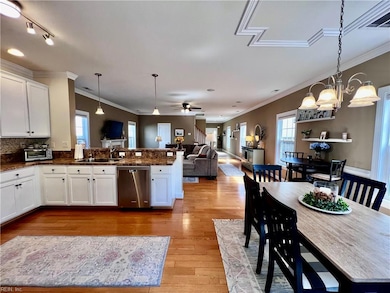 111 S Palm Ave, Virginia Beach, VA 23452 - photo 5