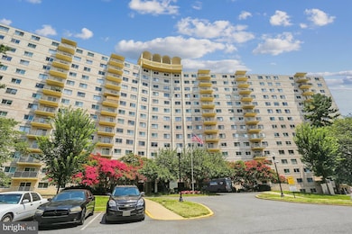 University Towers, Silver Spring, MD 20902 - photo 3