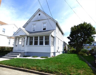 32 Berkshire St, Ludlow, MA 01056 - photo 2