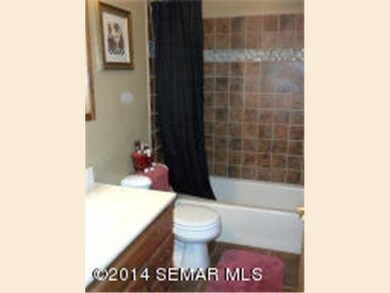 247 E Lake Blvd, Winona, MN 55987 - photo 7