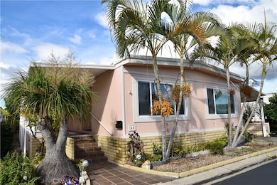 46 Malaga St, Tustin, CA 92780 - photo 2