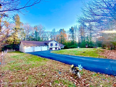 CIRCULAR DRIVEWAY