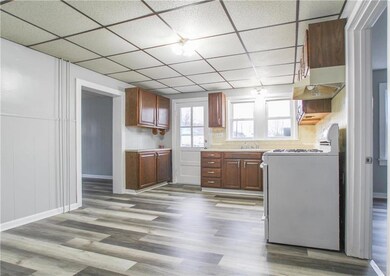 604 Main St unit 1, Freemansburg, PA 18017 - photo 3