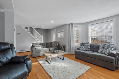 159 Weare St, Lawrence, MA 01843 - photo 4