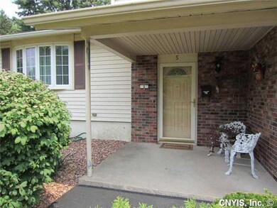 Exterior Front INVITING ENTRANCE!