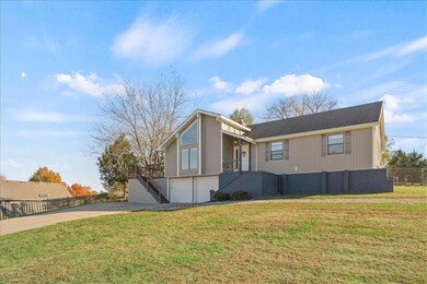 501 Maple Ln, Lansing, KS 66043 - photo 3