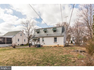 1204 Villanova Ave, Folsom, PA 19033 - photo 4