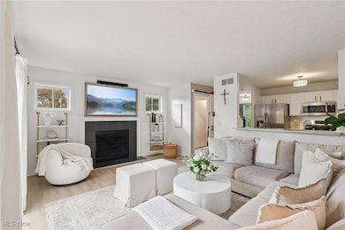 457 Rachel Ln unit 7, Avon Lake, OH 44012 - photo 7