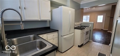 3848 E Pleasant Run Parkway North Dr, Indianapolis, IN 46201 - photo 7