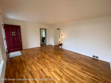 1511 Berkeley Dr, Lansing, MI 48910 - photo 5