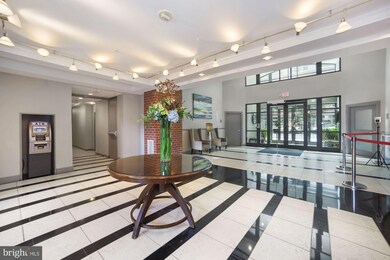 Clarendon 1021 unit 321, Arlington, VA 22201 - photo 4