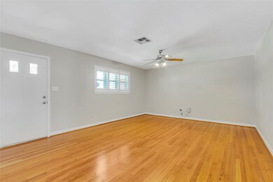 1209 Lawrence St, Rosenberg, TX 77471 - photo 5