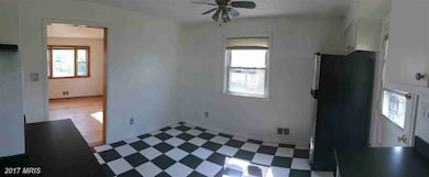 5 Glade Ave, Nottingham, MD 21236 - photo 3