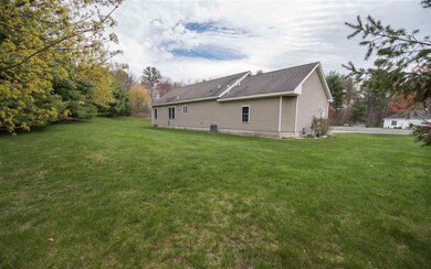 13 Haley Ct, Londonderry, NH 03053 - photo 3