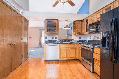 1225 Pinnacle Dr, Columbus, OH 43204 - photo 7