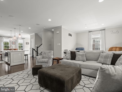 1117 Lanham Ln, Gambrills, MD 21054 - photo 4