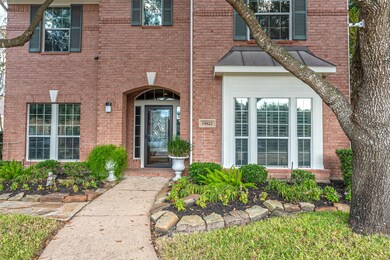 15822 Maple Falls Ct, Tomball, TX 77377 - photo 3