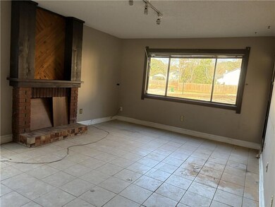 1121 Village Main St, Stone Mountain, GA 30088 - photo 7