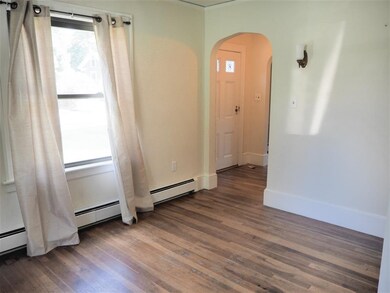 1072 Maplewood Ave, Portsmouth, NH 03801 - photo 6