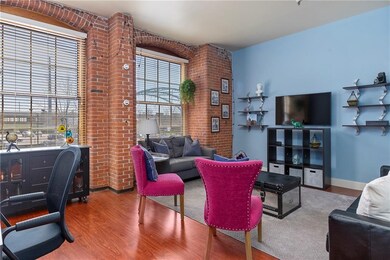 555 S Water St unit 207, Providence, RI 02903 - photo 2