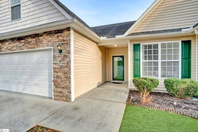 8 Greenbranch Way, Simpsonville, SC 29680 - photo 4