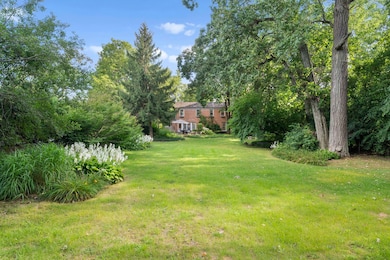 250 S Sheridan Rd, Lake Forest, IL 60045 - photo 3