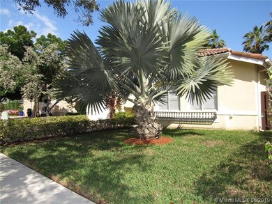 4647 NW 111th Ct, Doral, FL 33178 - photo 3