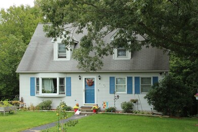 17 Marilyn Dr, Webster, MA 01570 - photo 2