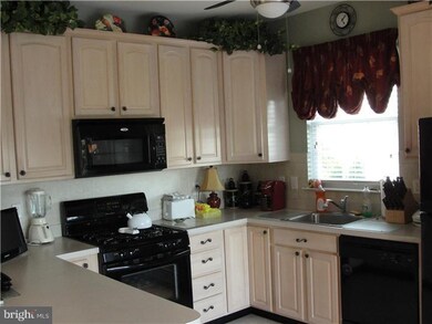 78 Chapel Hill Rd, Mount Laurel, NJ 08054 - photo 5