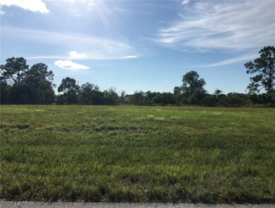 2813 NE 6th Ave, Cape Coral, FL 33909 - photo 6