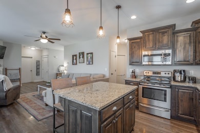 351 Franklin Circle HD-8