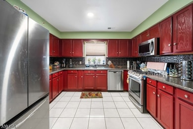347 N 5th St unit 349, Newark, NJ 07107 - photo 5