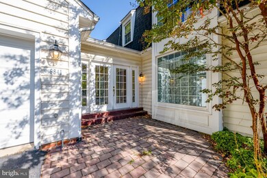 9841 Meadowcroft Ln, Montgomery Village, MD 20886 - photo 2