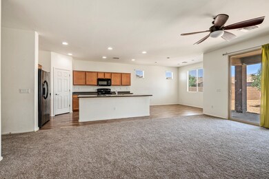 11-Great Room to Kitchen