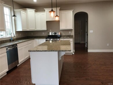 737 N 31st St, Allentown, PA 18104 - photo 2