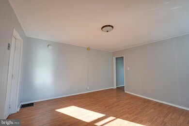 2117 Barclay St unit 1, Baltimore, MD 21218 - photo 4