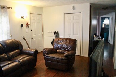 1000 E Carlton Ave, Elkhart, IN 46517 - photo 2