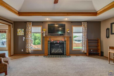 6044 SW 41st St, Topeka, KS 66610 - photo 7