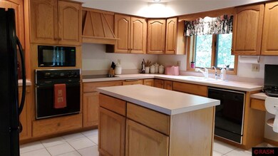 26 26 Jonathon Dr, New Ulm, MN 56073 - photo 7