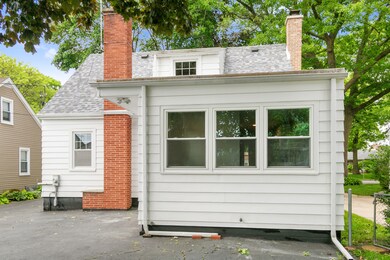 201 N Martin Ave, Waukegan, IL 60085 - photo 5