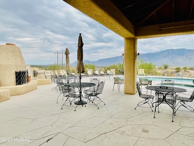 12683 N Sleeping Coyote Dr, Tucson, AZ 85755 - photo 2