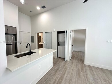 18412 Homestead Ave unit 110, Miami, FL 33157 - photo 2