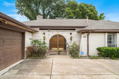 5226 Council Grove Ln, Houston, TX 77088 - photo 2