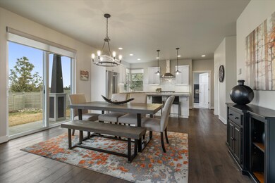 61085 SE Echo Lake Ct, Bend, OR 97702 - photo 7